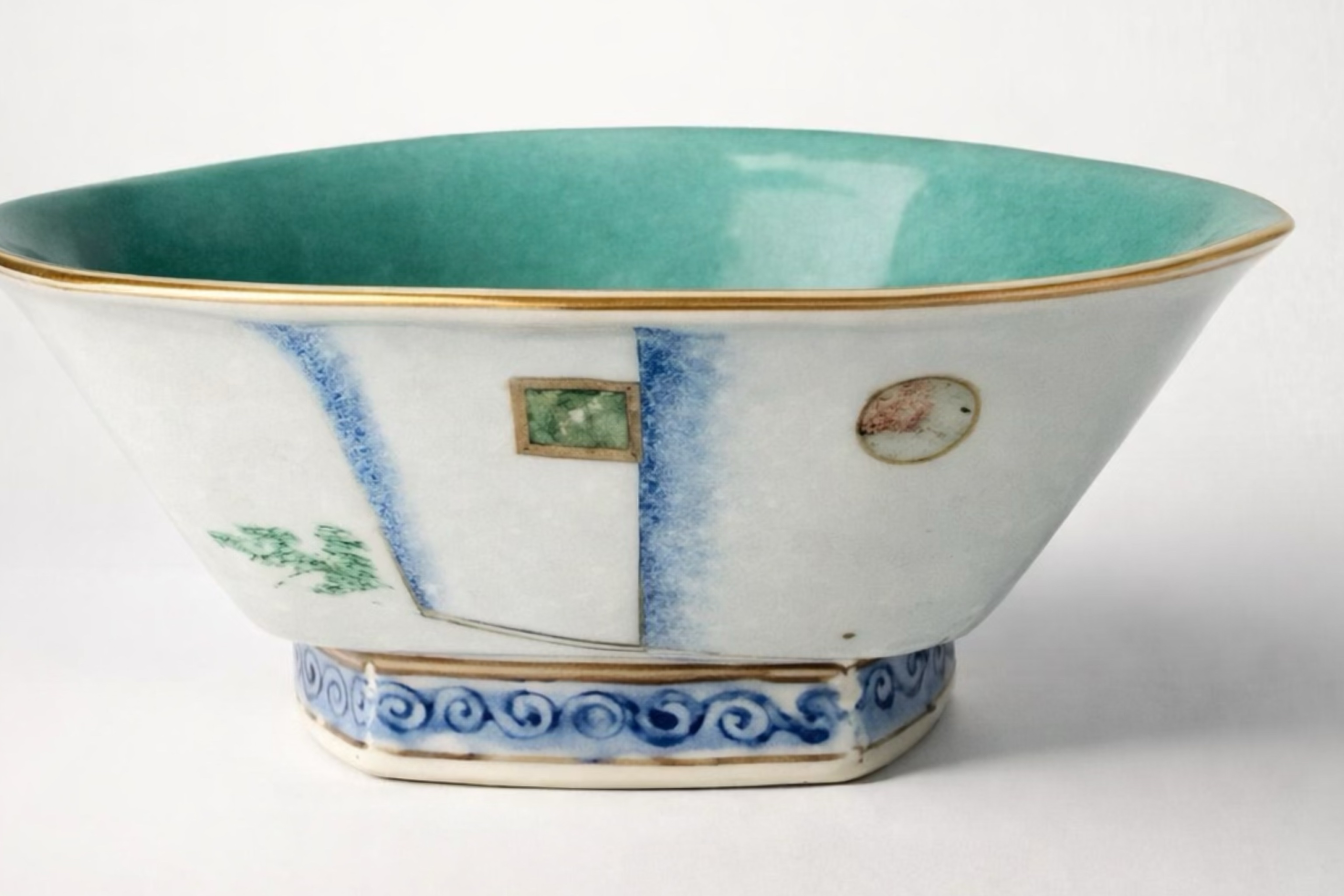 antique18c chinese porcelian hexagonal famille rose bowl